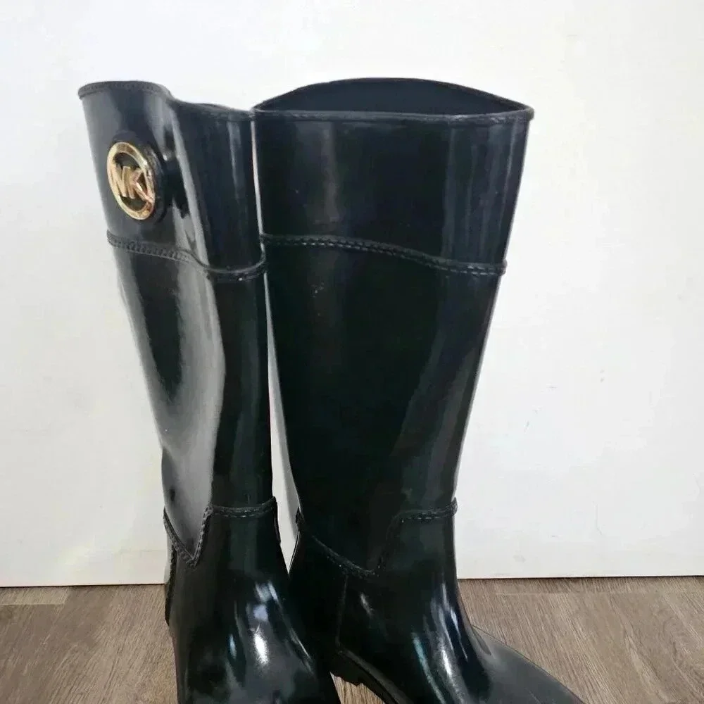 Michael Kors Fulton Black Rubber Knee High Rain Boots Gold Logo Medallion 8 - Picture 4 of 6
